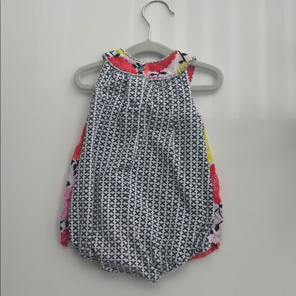 18 month Deux par Deux Floral romper - Picture 2 of 4